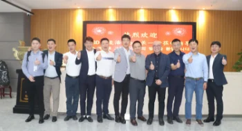 起立科技与LG Display携手探讨OLED透明屏技术应用， 未来合作共推进OLED技术在各领域发展