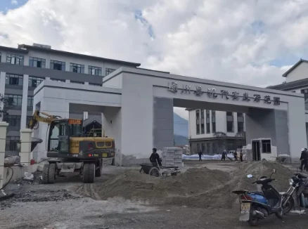 遂川县现代农业禾范园 | 办公玻璃隔断透明屏