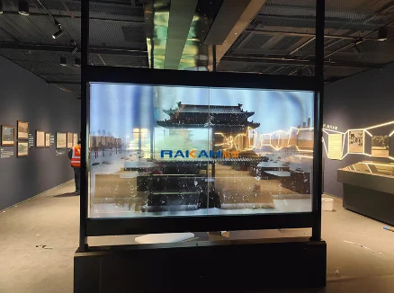 首都图书馆-珍藏版画典籍展 | OLED透明屏项目